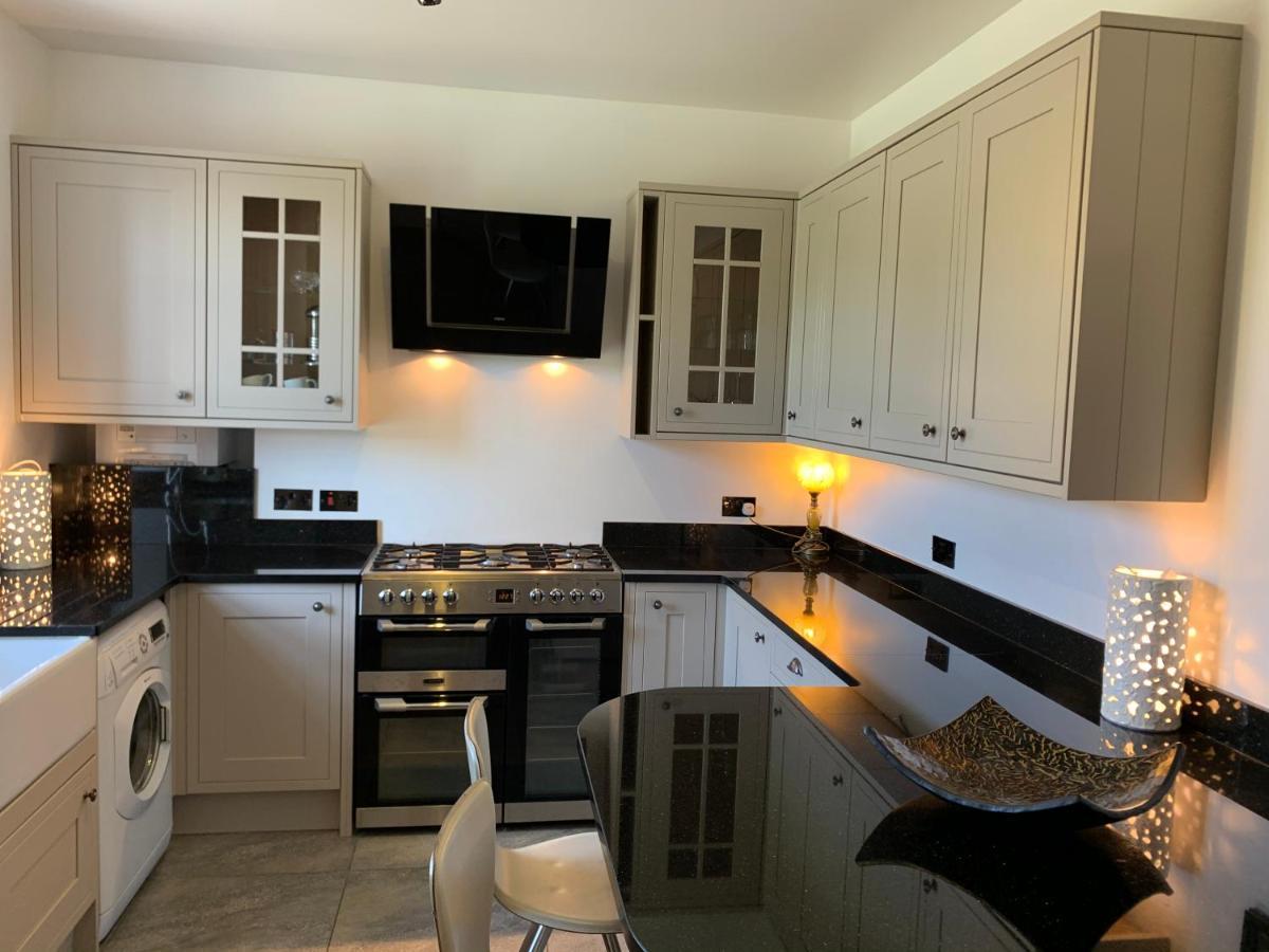 8 The Loan Apartment Lauder Bagian luar foto